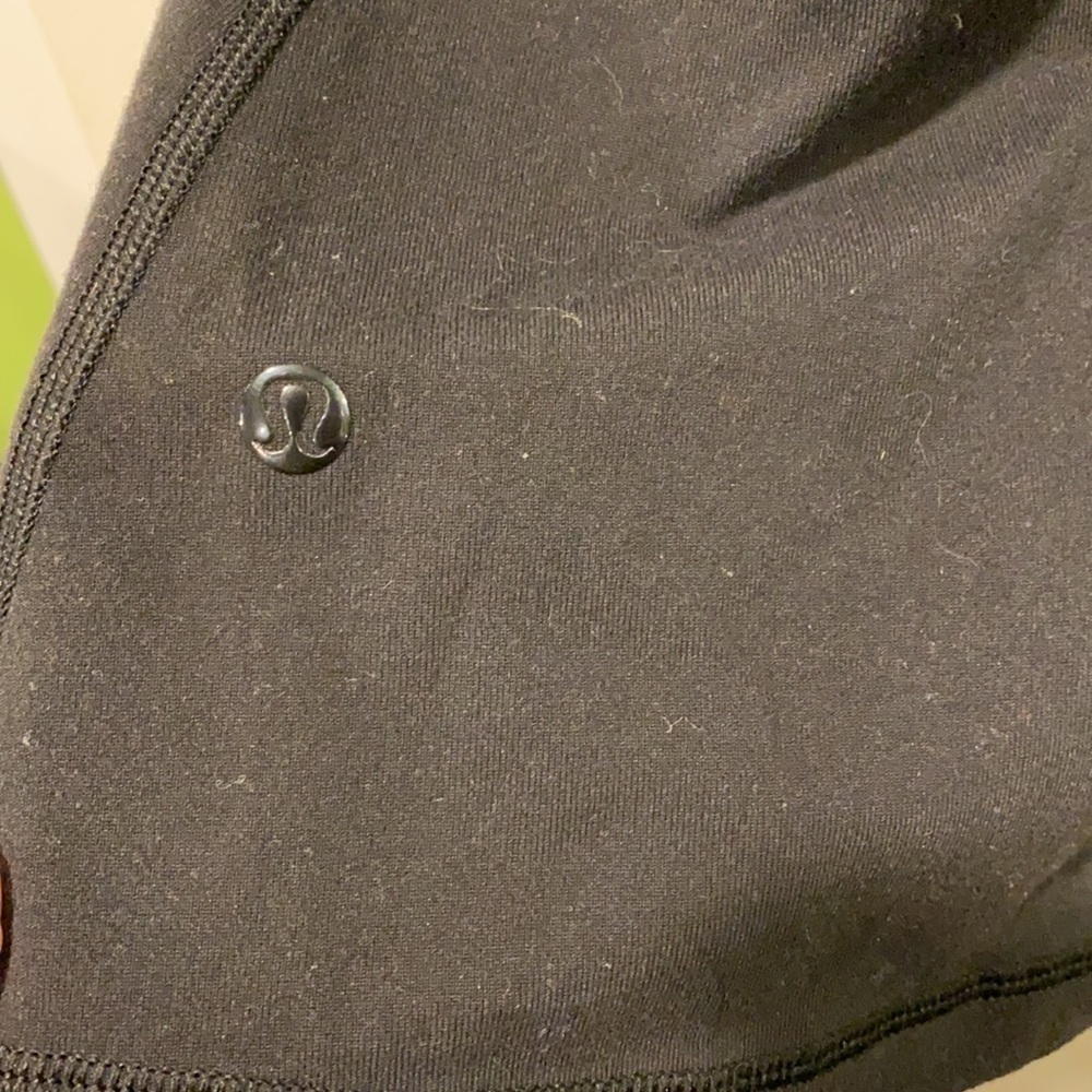 Lululemon Built In Bra Top With Mesh Back - Picture 7 of 13